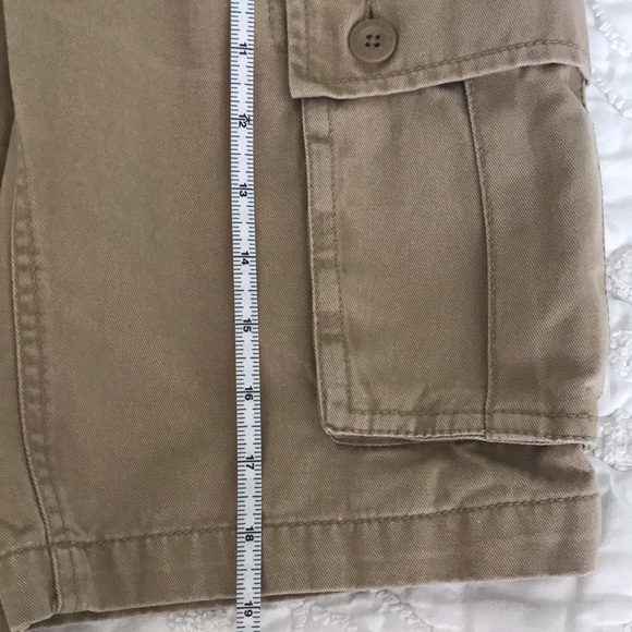Old Navy khaki cargo boys shorts size 12 - Picture 8 of 8